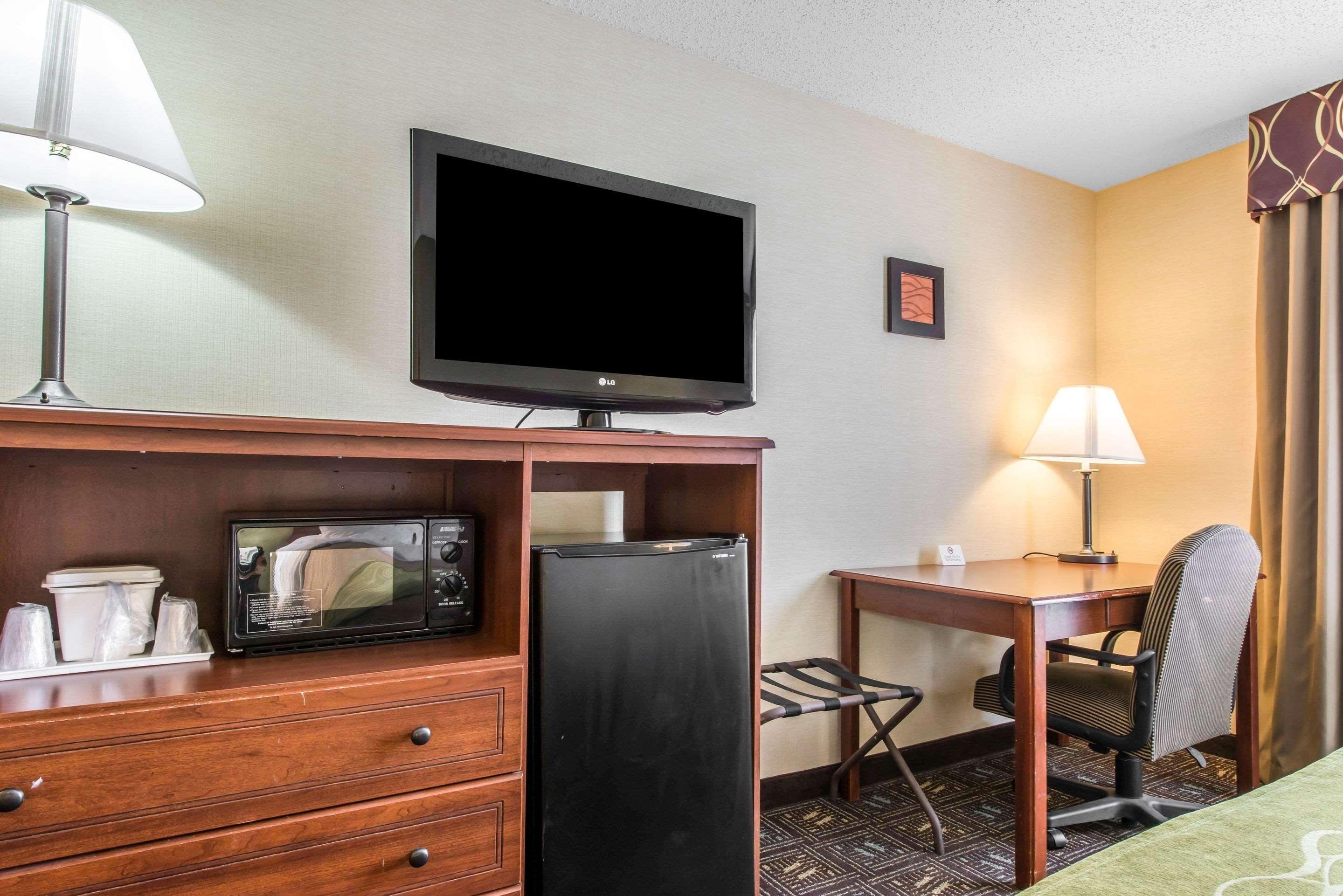 Comfort Inn Weirton Exteriér fotografie